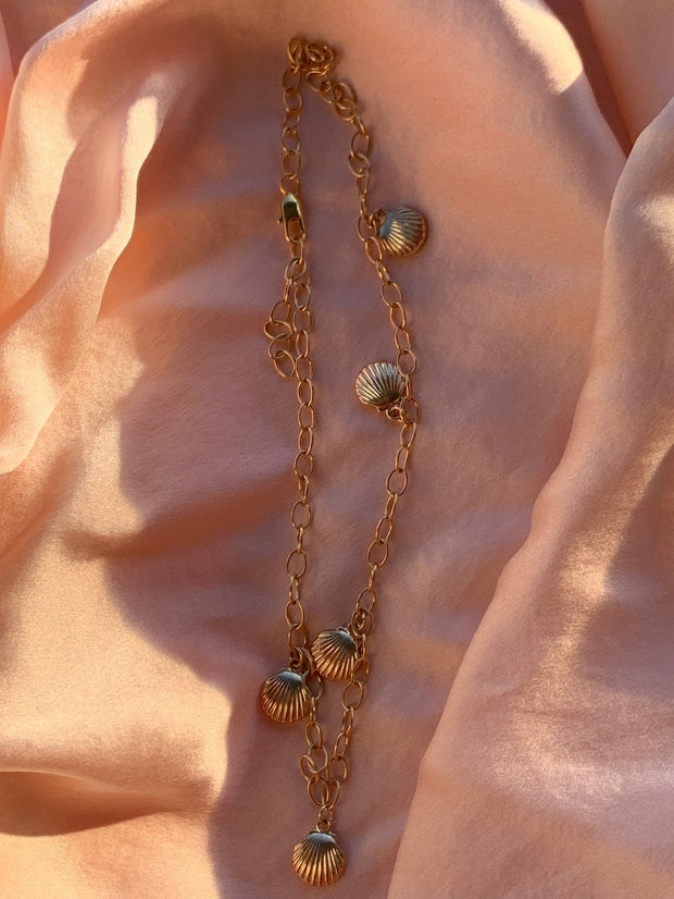 Anya Shell Charm Necklace